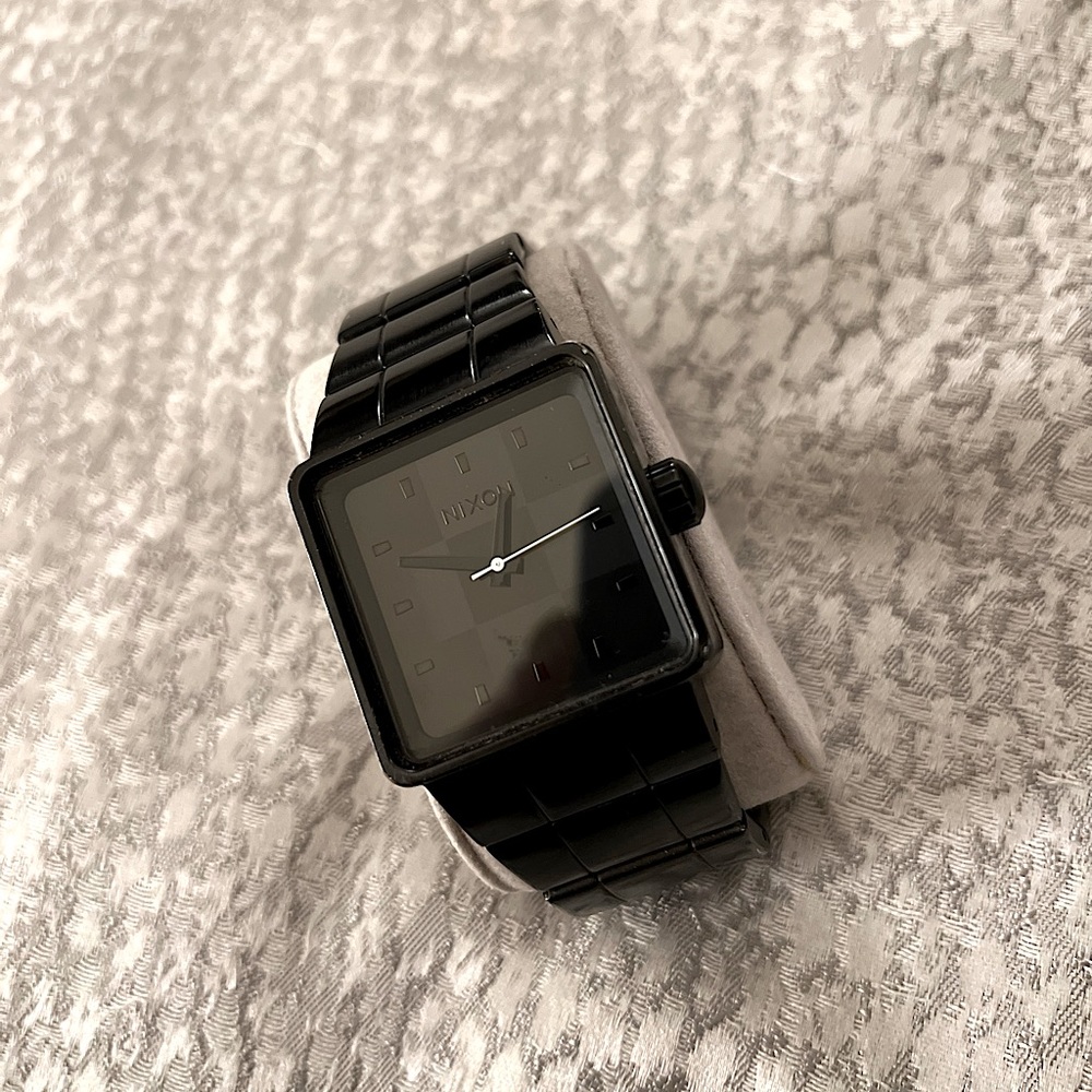 Nixon Men black watch